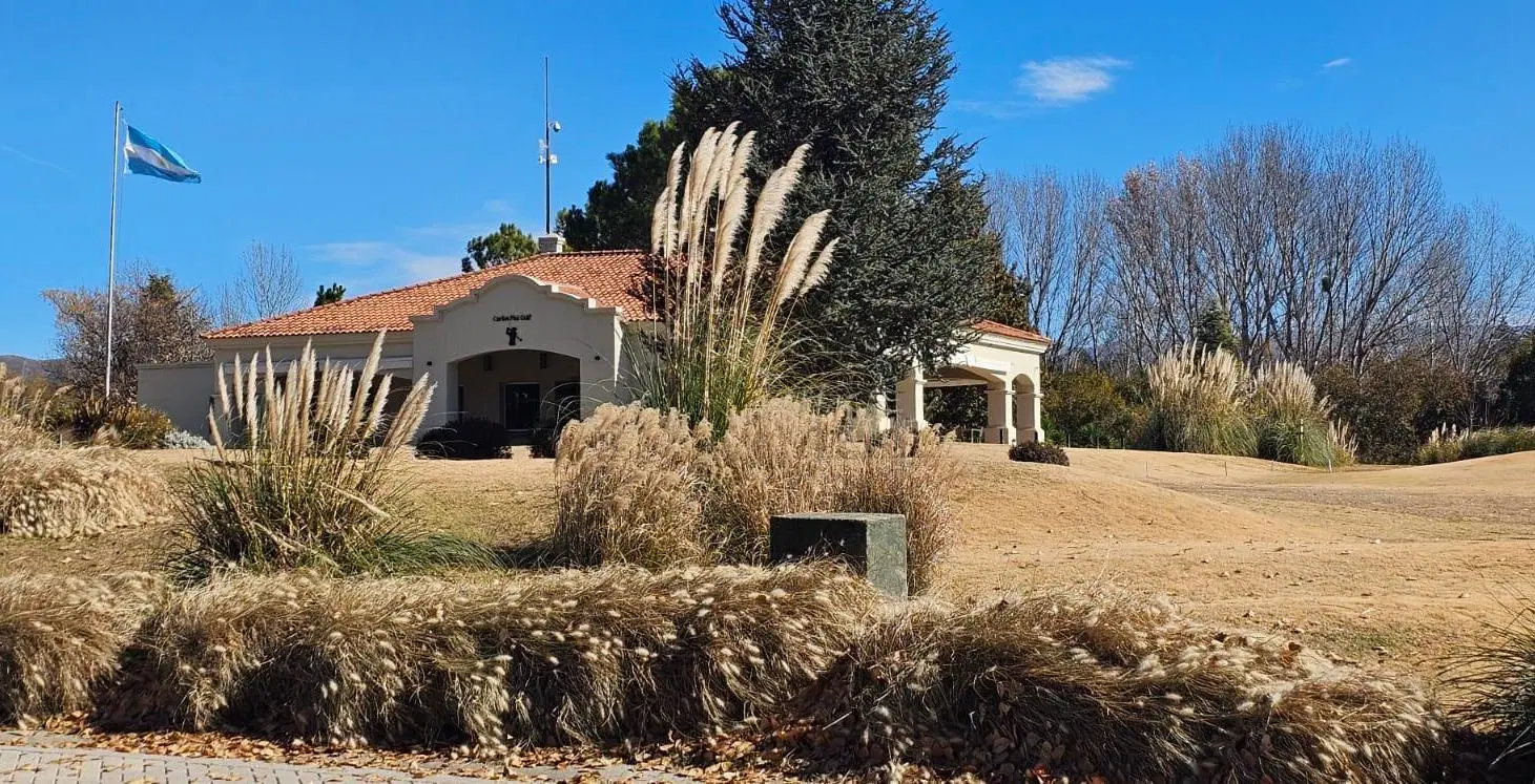 VENTA LOTE COUNTRY CARLOS PAZ GOLF 5