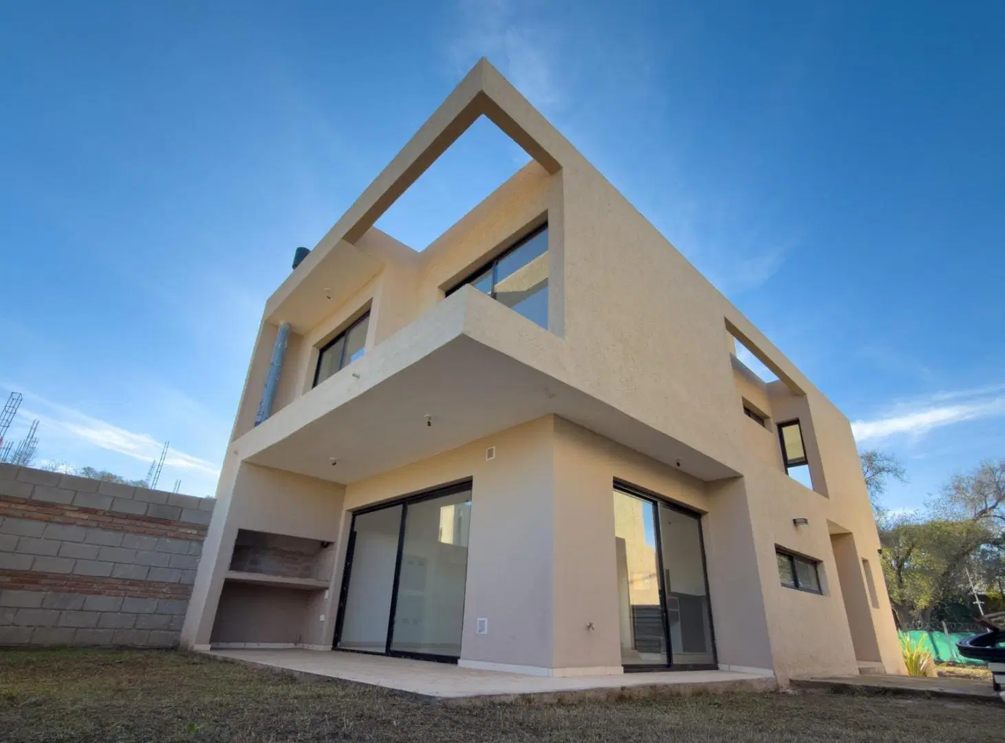 Dúplex en Venta 3 Dormitorios Bº Privado  Las Tosca 3