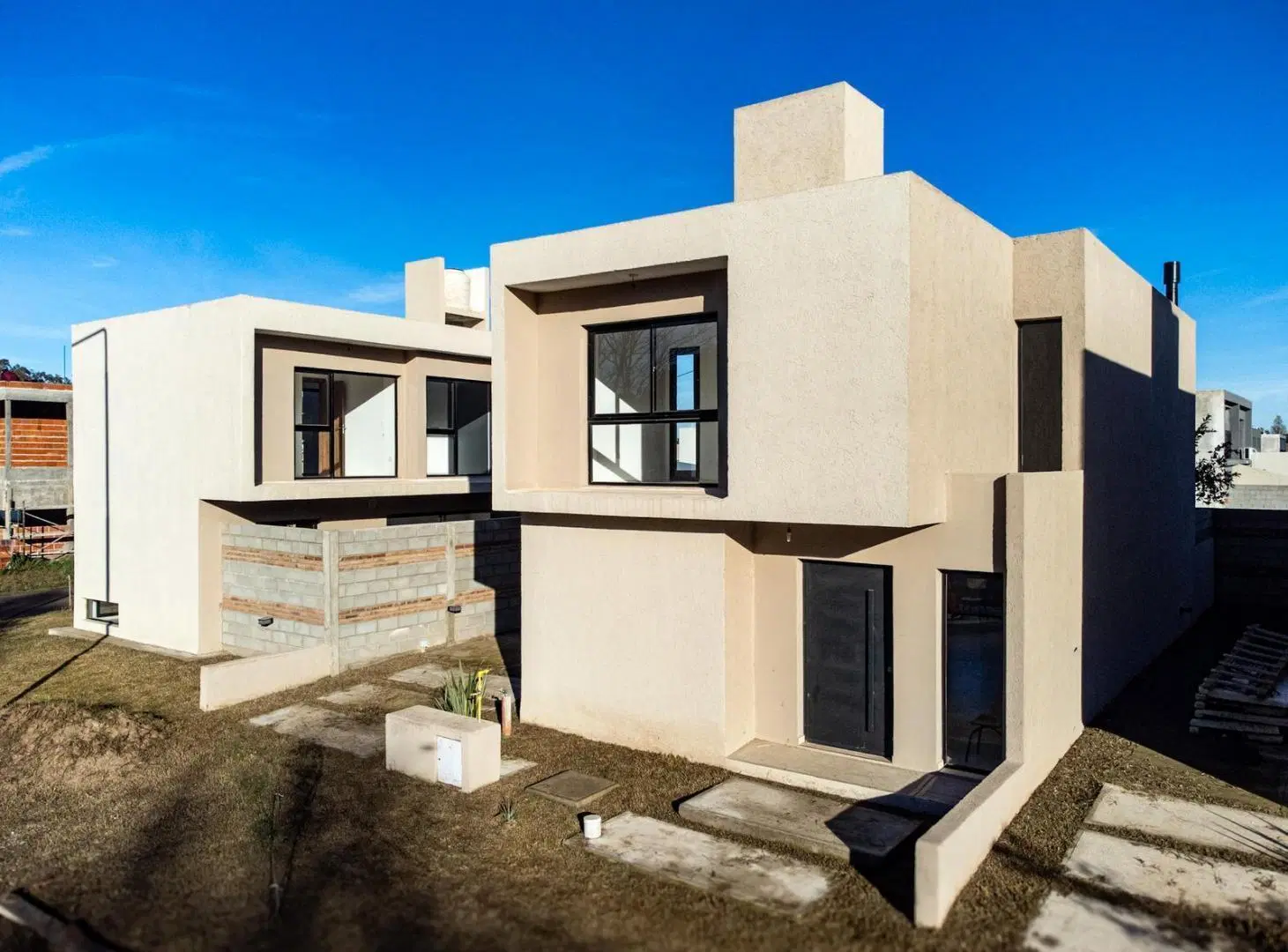 Dúplex en Venta 3 Dormitorios Bº Privado  Las Tosca 5