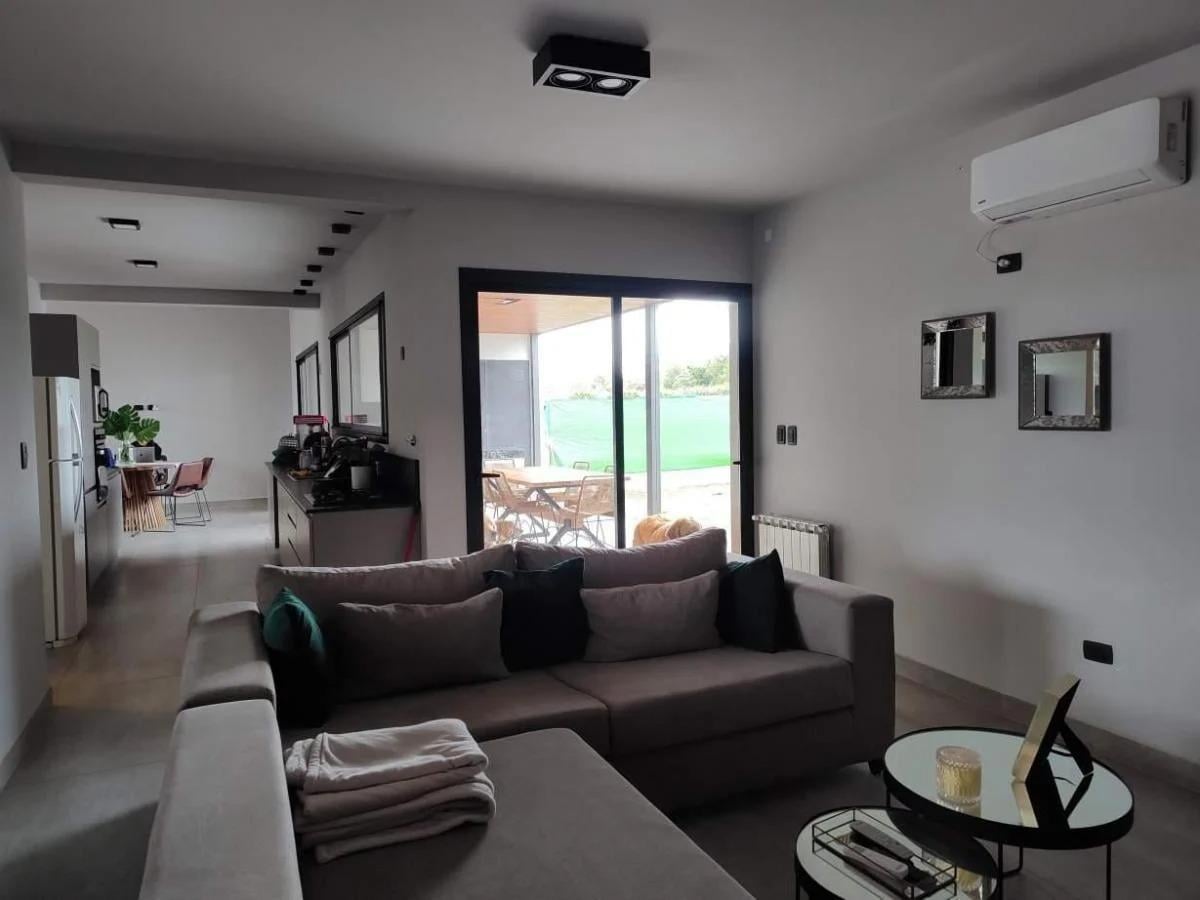 Casa en venta Santina Norte 1 planta 3 dormitorios