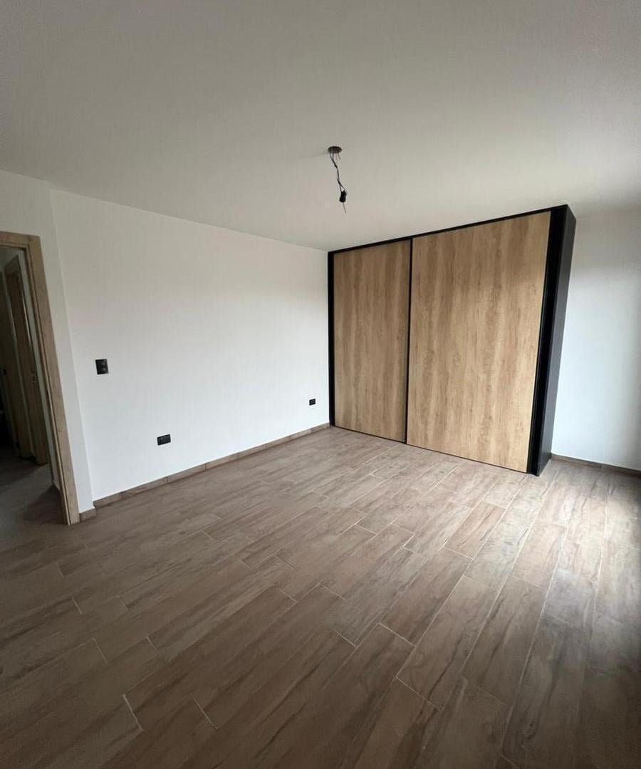 Vendo duplex 2 dorm en QUEBRADAS DE MANANTIALES