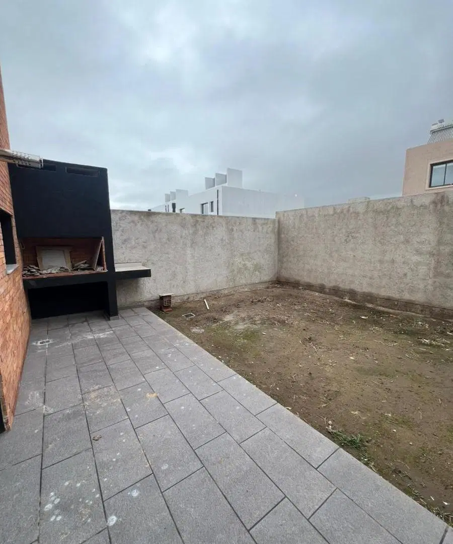 Vendo duplex 2 dorm en QUEBRADAS DE MANANTIALES 4