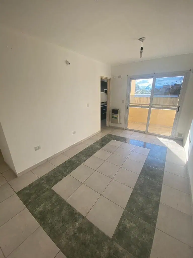 Alquilo Departamento 1 dormitorio en B° Providencia. Con Balcon 3