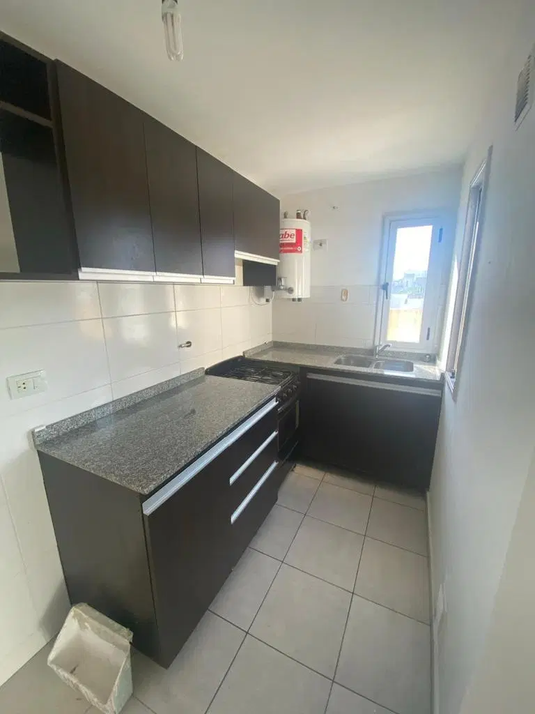 Alquilo Departamento 1 dormitorio en B° Providencia. Con Balcon 2