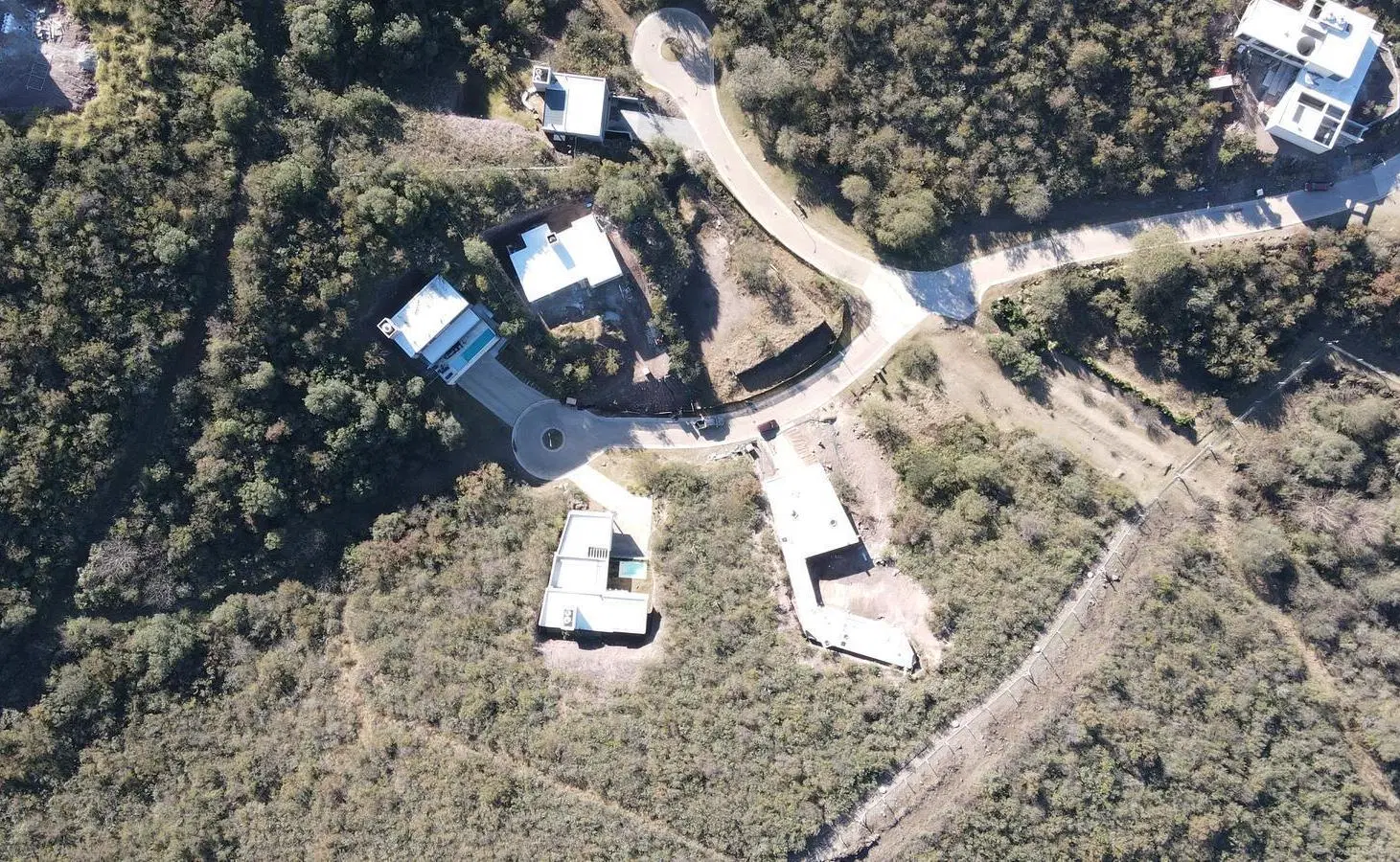 Lote en Venta de 1200 m2 Country La Deseada 2