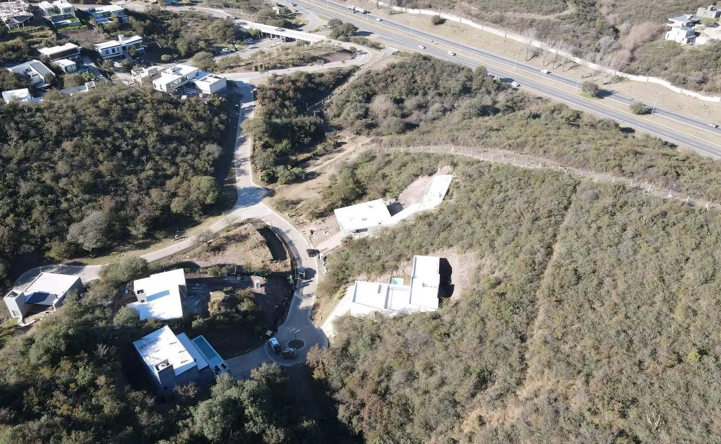 Lote en Venta de 1200 m2 Country La Deseada 8