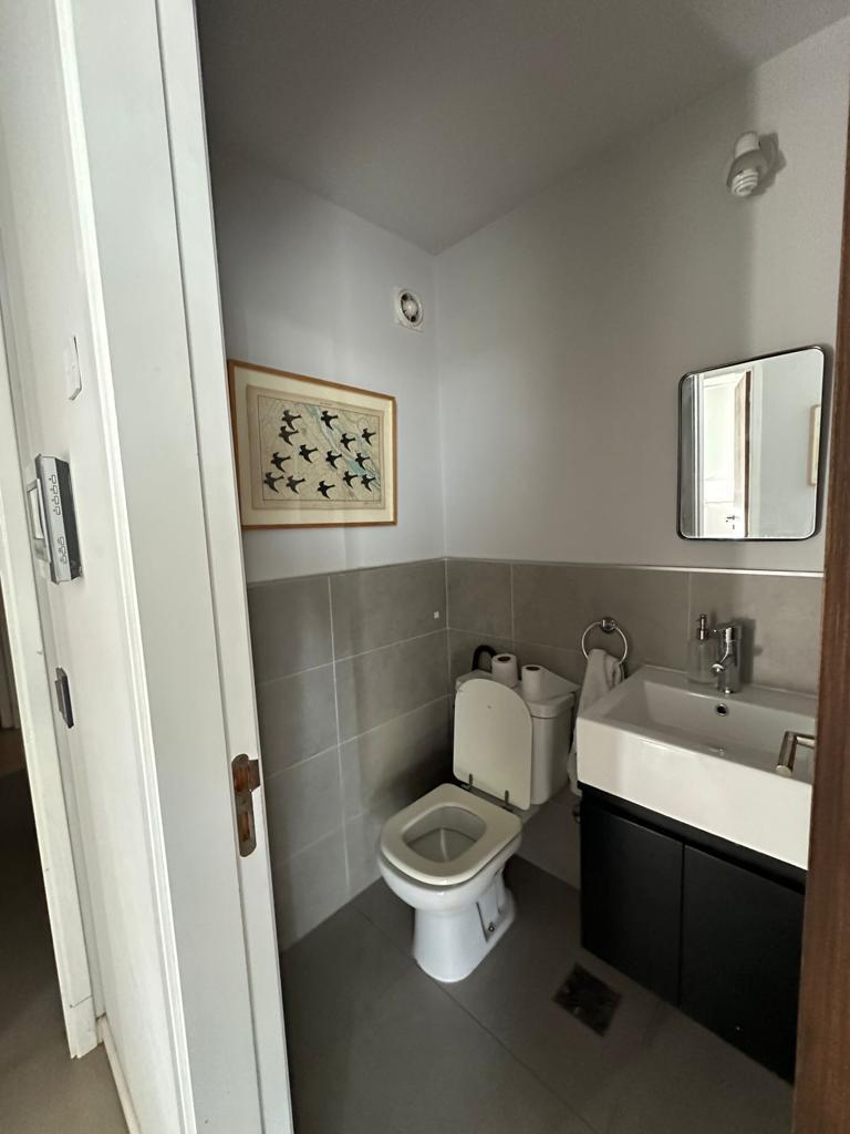 Foto de Alquiler de Departamento 2 Dormitorios Opera Luxury Complejo Cerrado. Seg. 24 hs, imagen 4