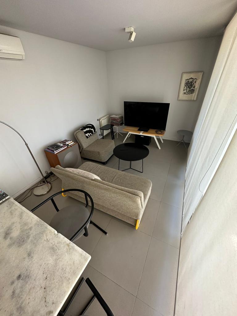 Foto de Alquiler de Departamento 2 Dormitorios Opera Luxury Complejo Cerrado. Seg. 24 hs, imagen 2