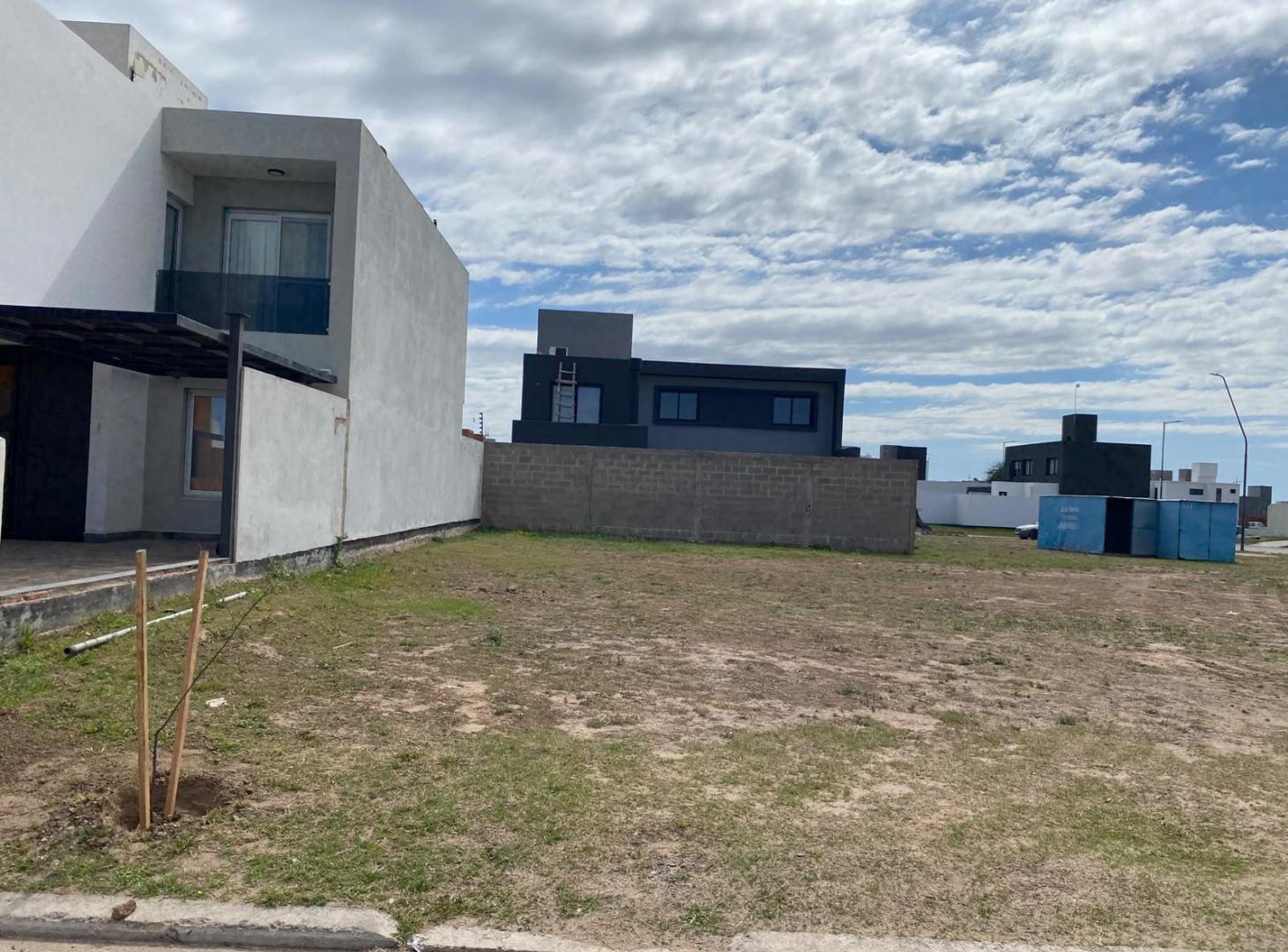Foto de Venta de lote en Rincones de Manantiales, imagen 3