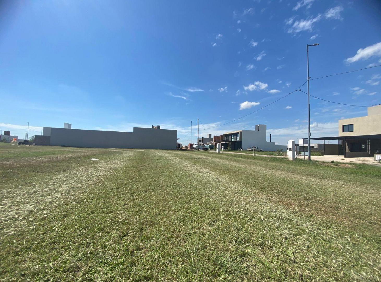 Foto de Lote en Venta en Docta Nobu Escritura OPCION COLINDANTES, imagen 2
