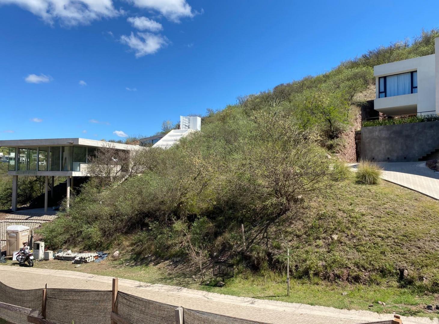 Foto de Venta de Terreno en La Deseada, imagen 1