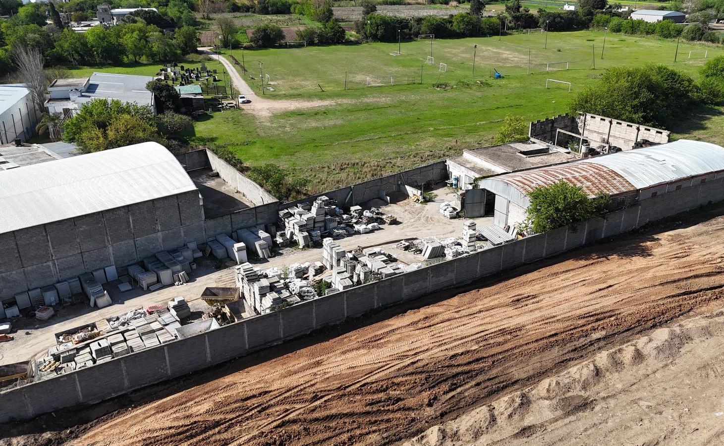 Foto de Terreno Lote Industrial en Venta a metros aeropuerto con Galpon, imagen 5