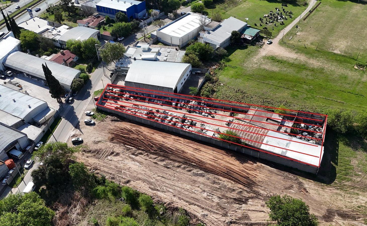 Foto de Terreno Lote Industrial en Venta a metros aeropuerto con Galpon, imagen 1