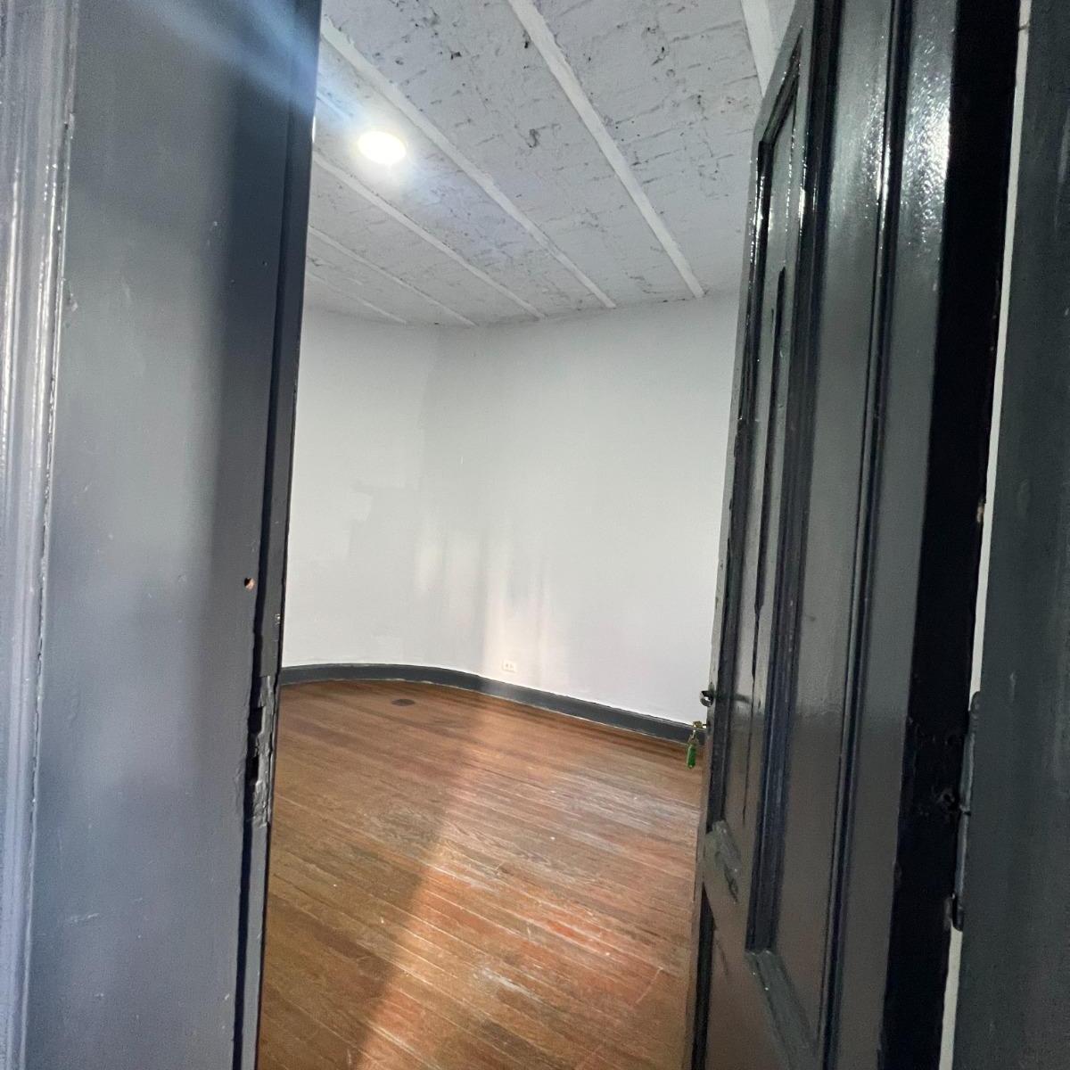 Oportunidad! Inmueble Comercial Locales + Viviendas/habitaciones Varias 3