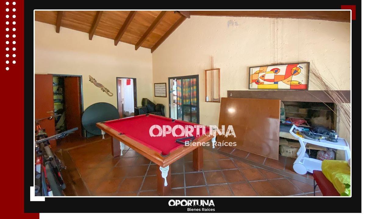 En Venta Casa Lomas de La Carolina 2 Terrenos 4