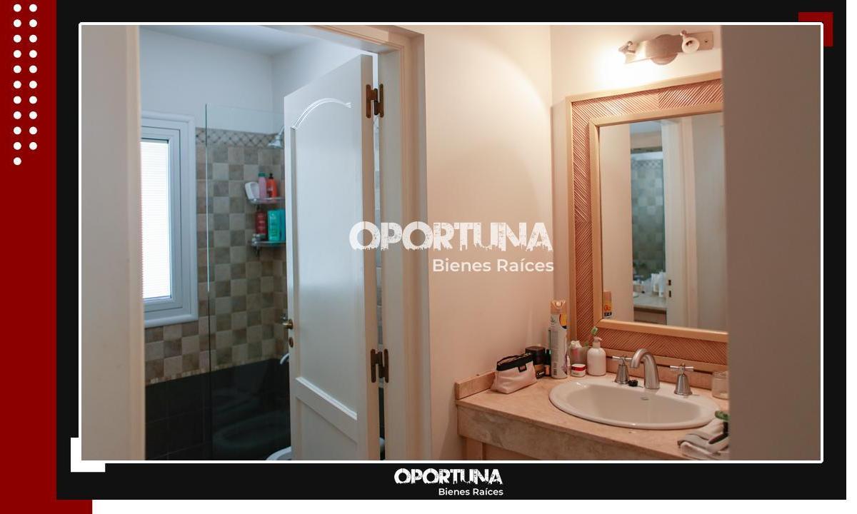 Casa en Venta Lomas de La Carolina 2