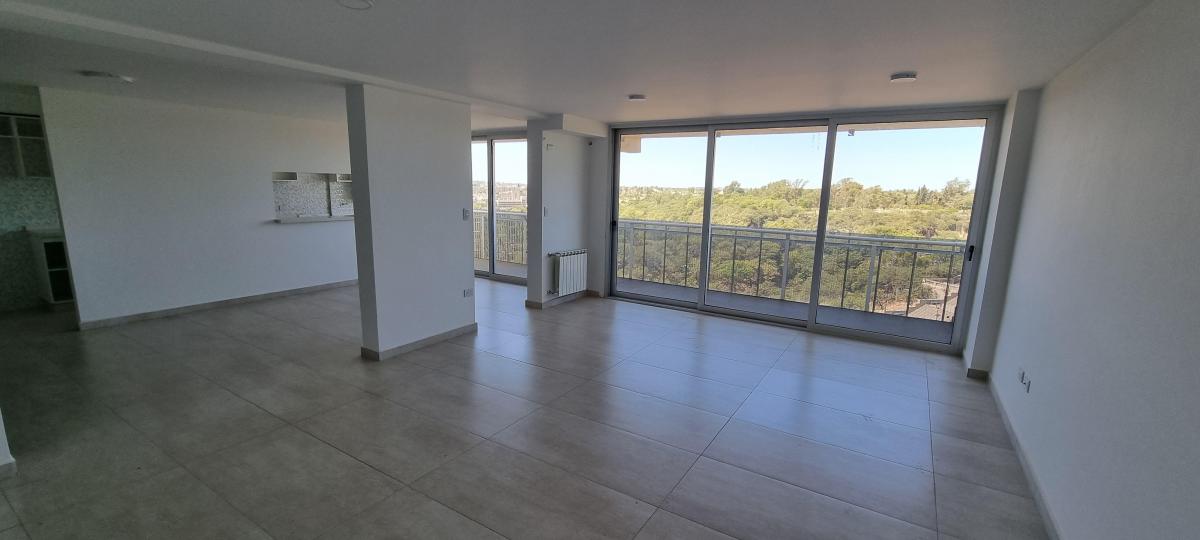 Venta Piso Completo Frente Al Parque Sarmiento 3