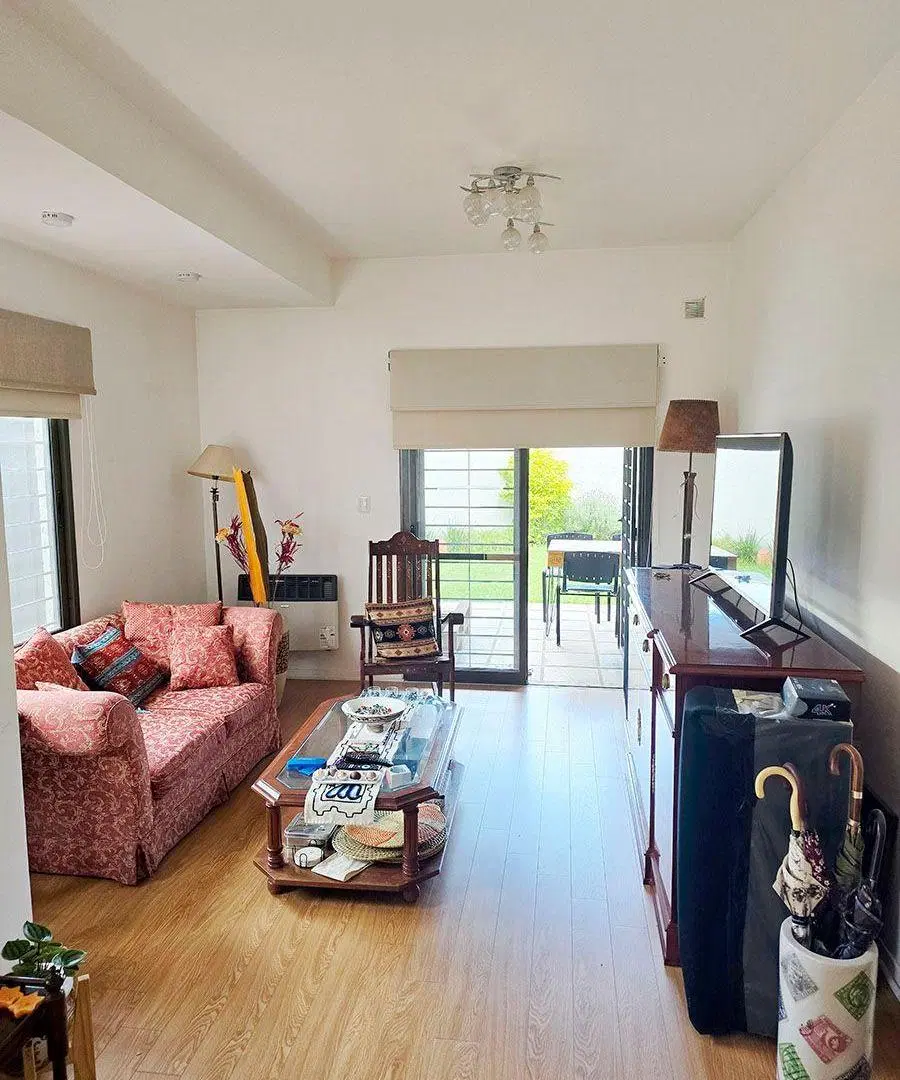 En Venta Casa en Planta Baja 3D 2B Barrio La salle 4