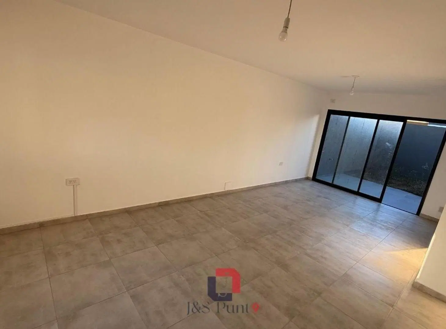 Duplex en Rincones de Manantiales 4