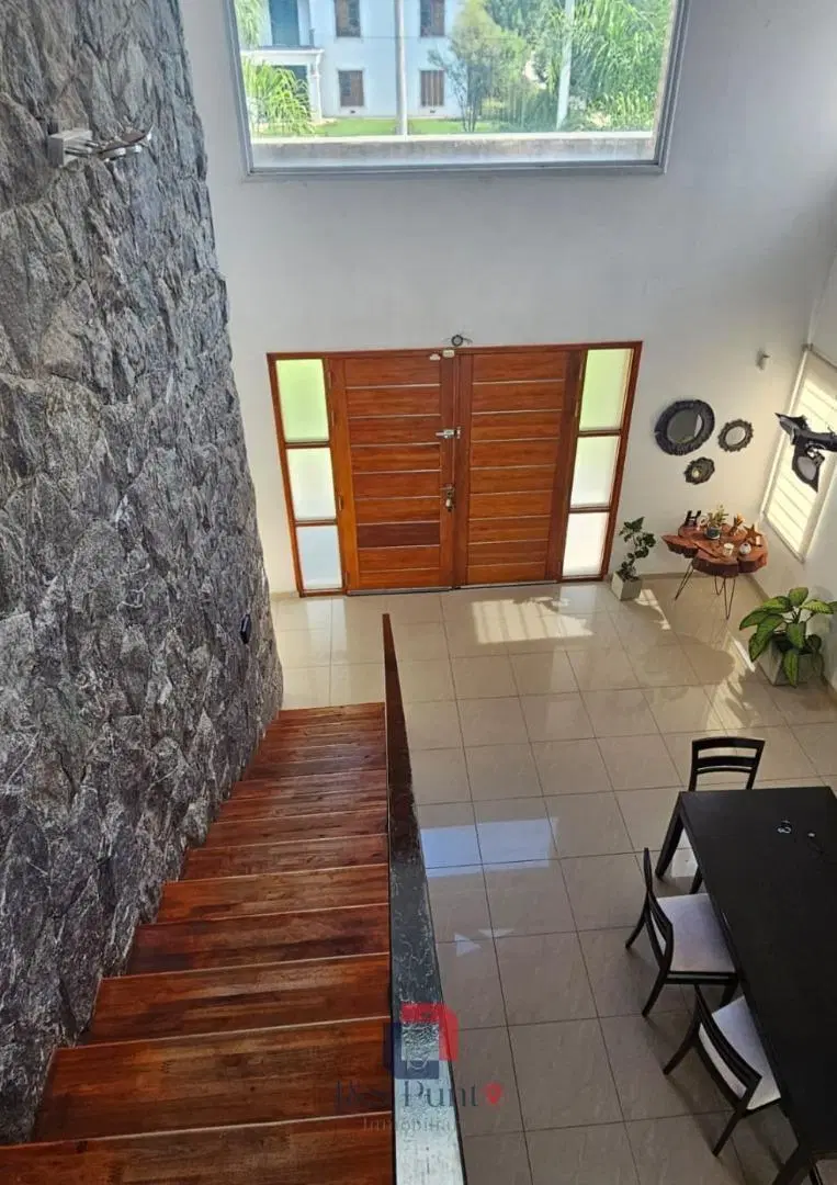 Casa de Categoría en Barrio Privado LOS SAUCES!! 5