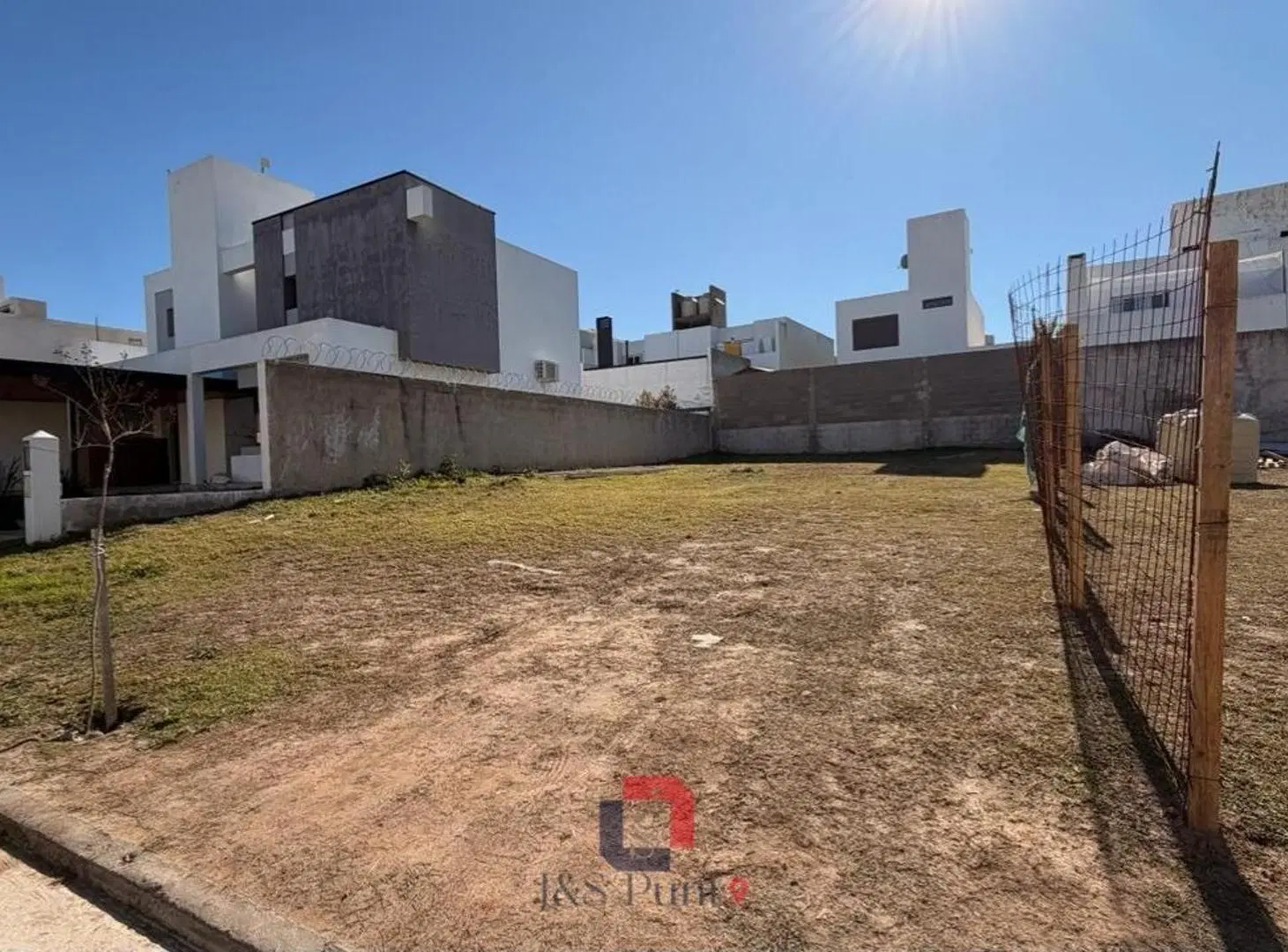 Lote en Miradores de Manantiales 4