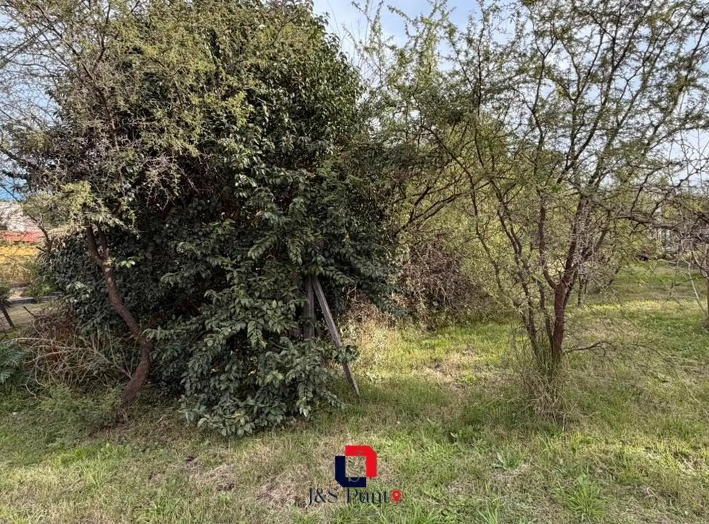 Lote en Villa Catalina 1