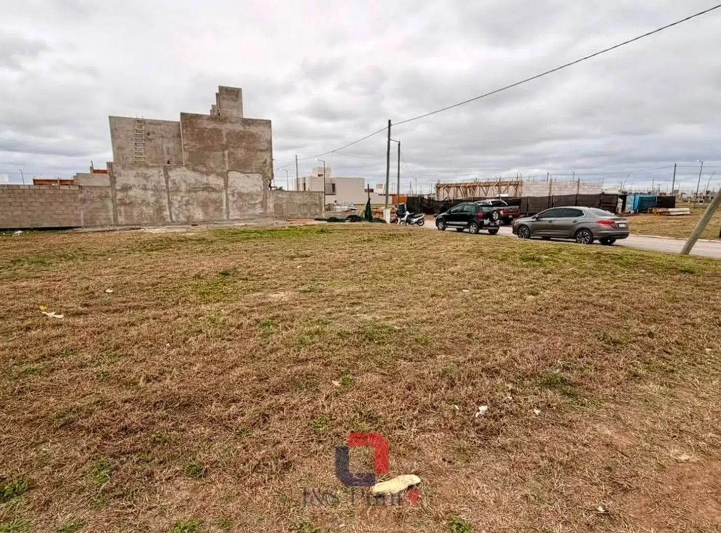 LOTE EN CAMPOS DE MANANTIALES (apto duplex) 5
