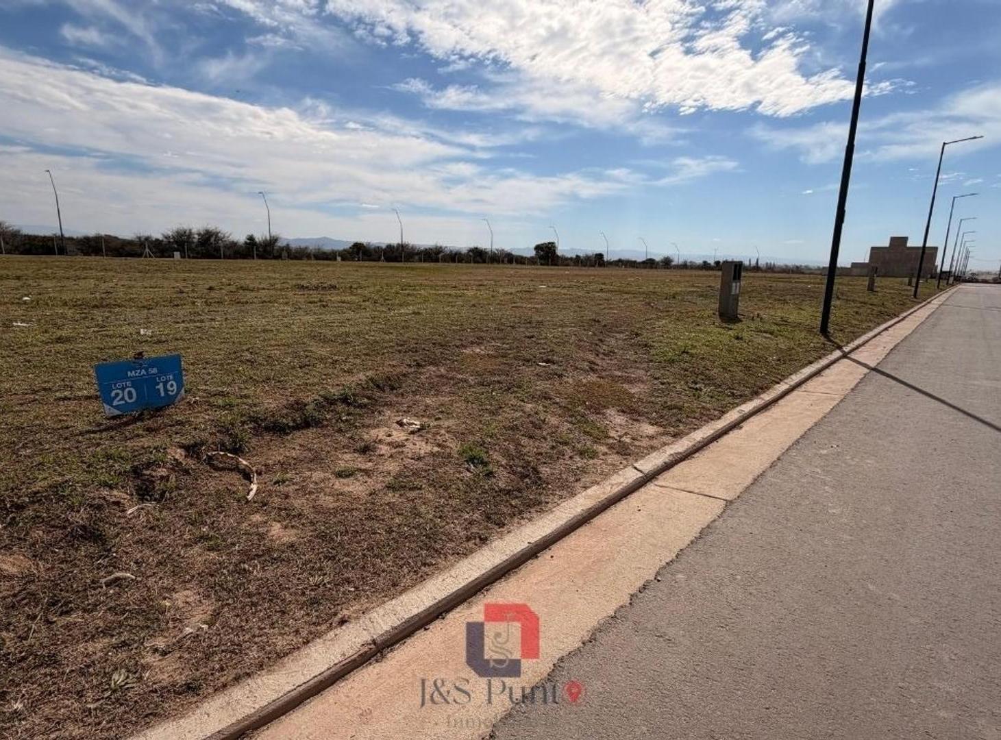 Foto de Lote en Campos de Manantiales, imagen 4