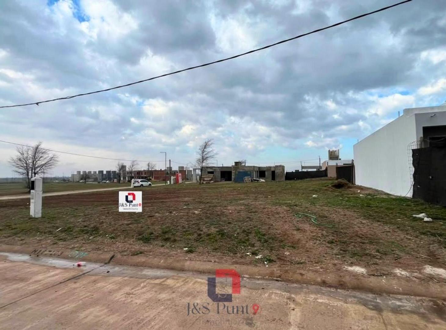 Foto de Vendo Lote Docta Avenida, imagen 1
