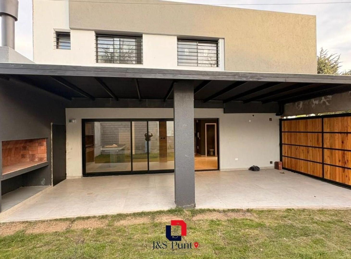 Foto de Duplex en un housing de arguello, imagen 1