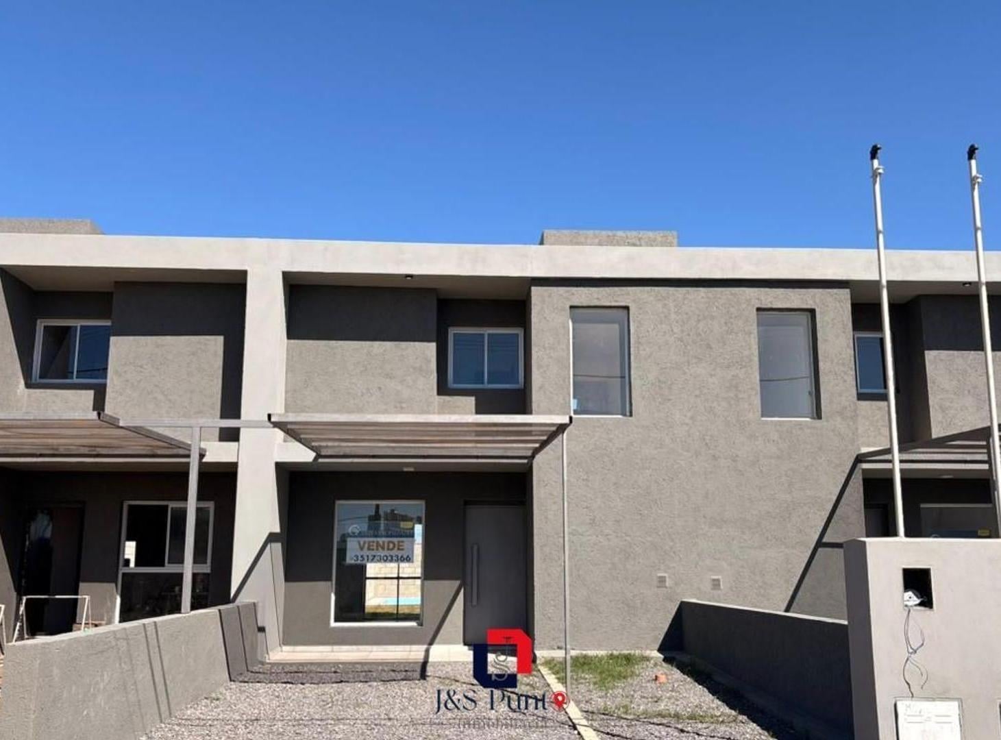 Duplex en Venta en Barrio Norte 1