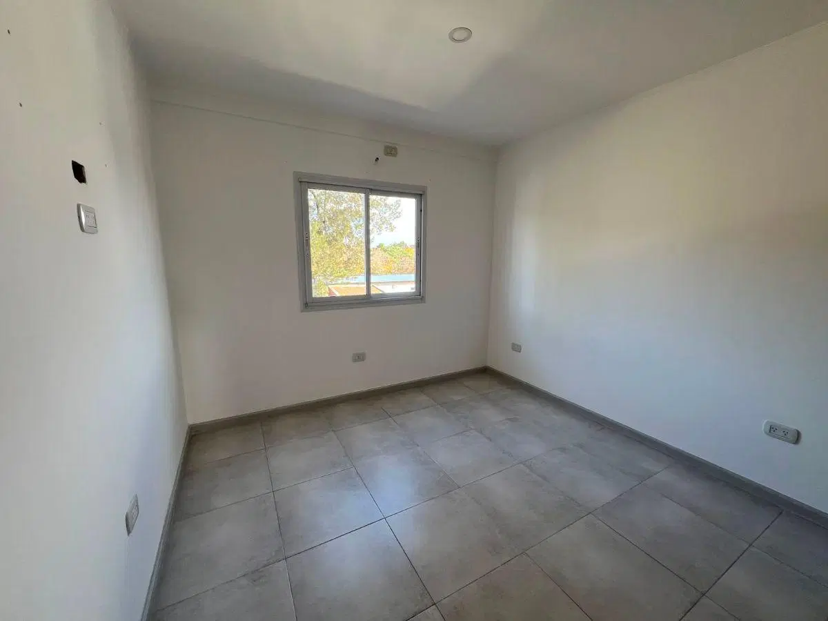 DEPARTAMENTO 2 AMBIENTES EN ALQUILER! MONTE GRANDE! 5