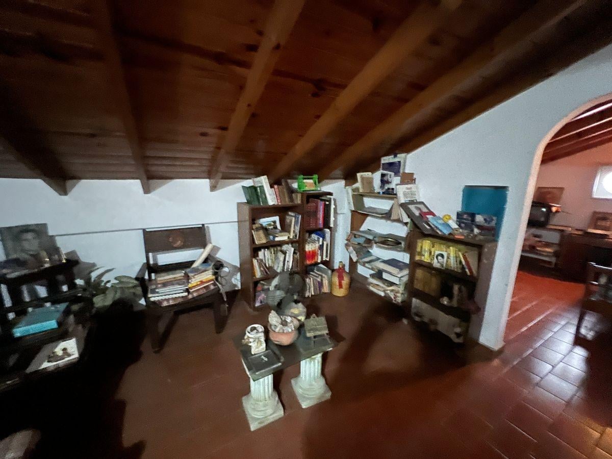 Foto de VENTA! CASA Y DEPARTAMENTO SOBRE UN LOTE DE 600M2!, imagen 3