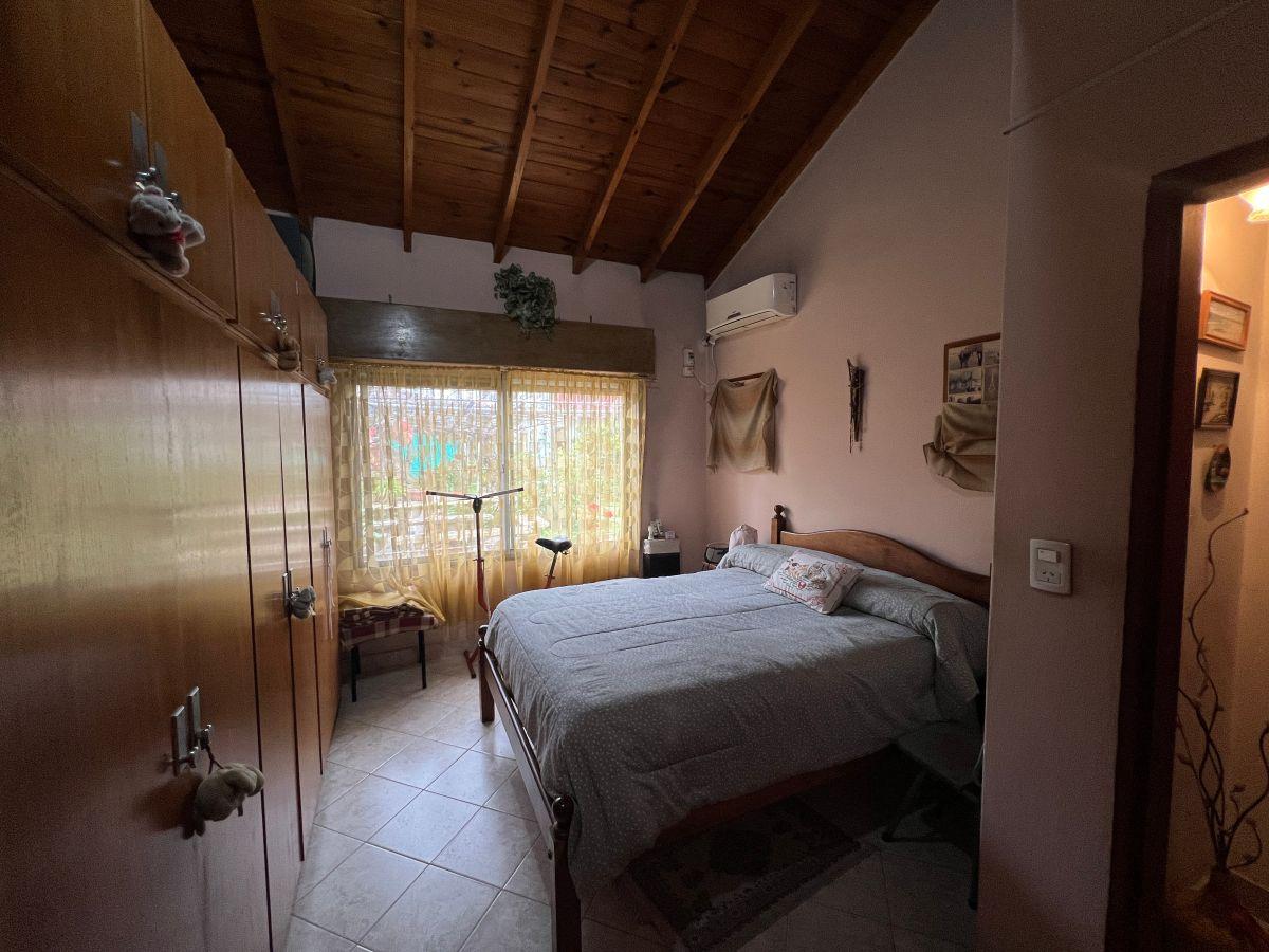 Foto de VENTA! CASA Y DEPARTAMENTO SOBRE UN LOTE DE 600M2!, imagen 5