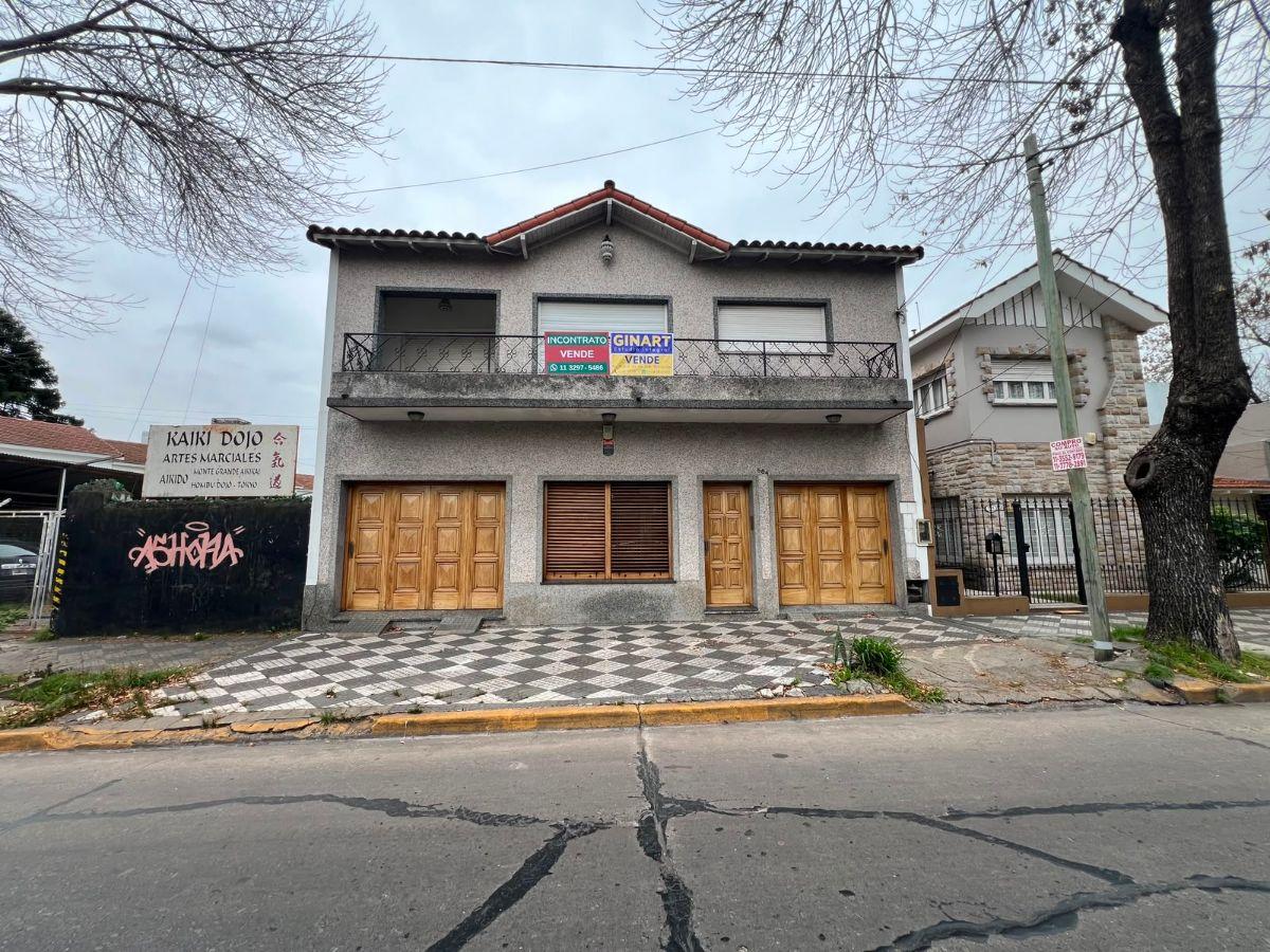 Foto de VENTA! Monte Grande! Casa 5 Dormitorios! Zona centro!, imagen 1