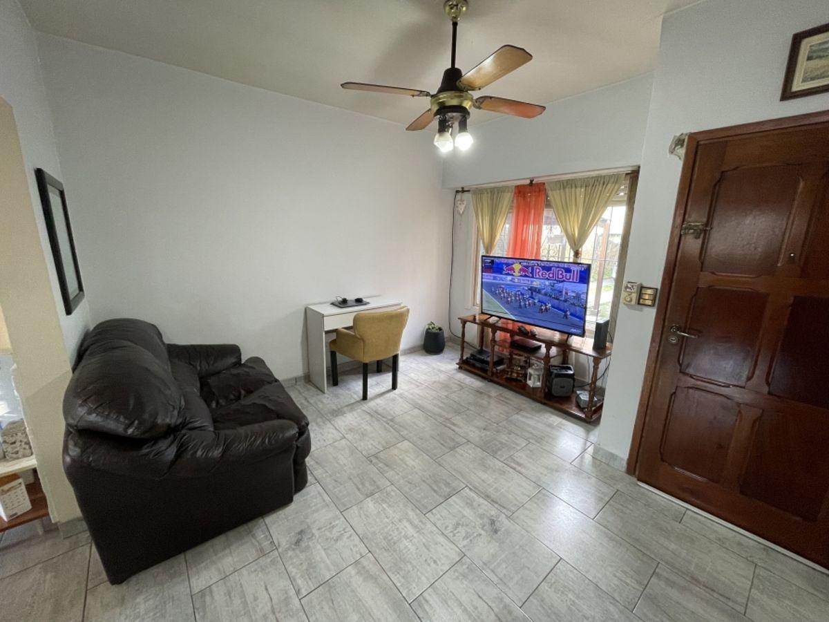 Foto de VENTA! CASA CENTRO DE MONTE GRANDE!, imagen 5