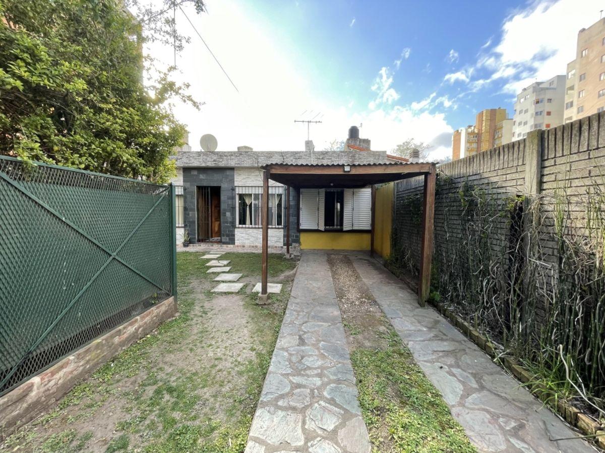 Foto de VENTA! CASA CENTRO DE MONTE GRANDE!, imagen 2