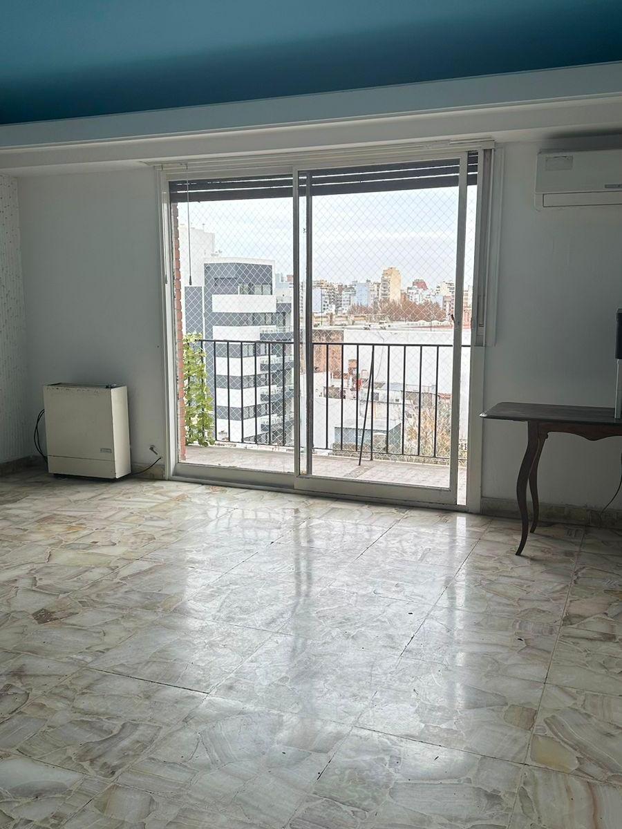 Venta Departamento 4 Ambientes en Parque Patricios con Balcón 4