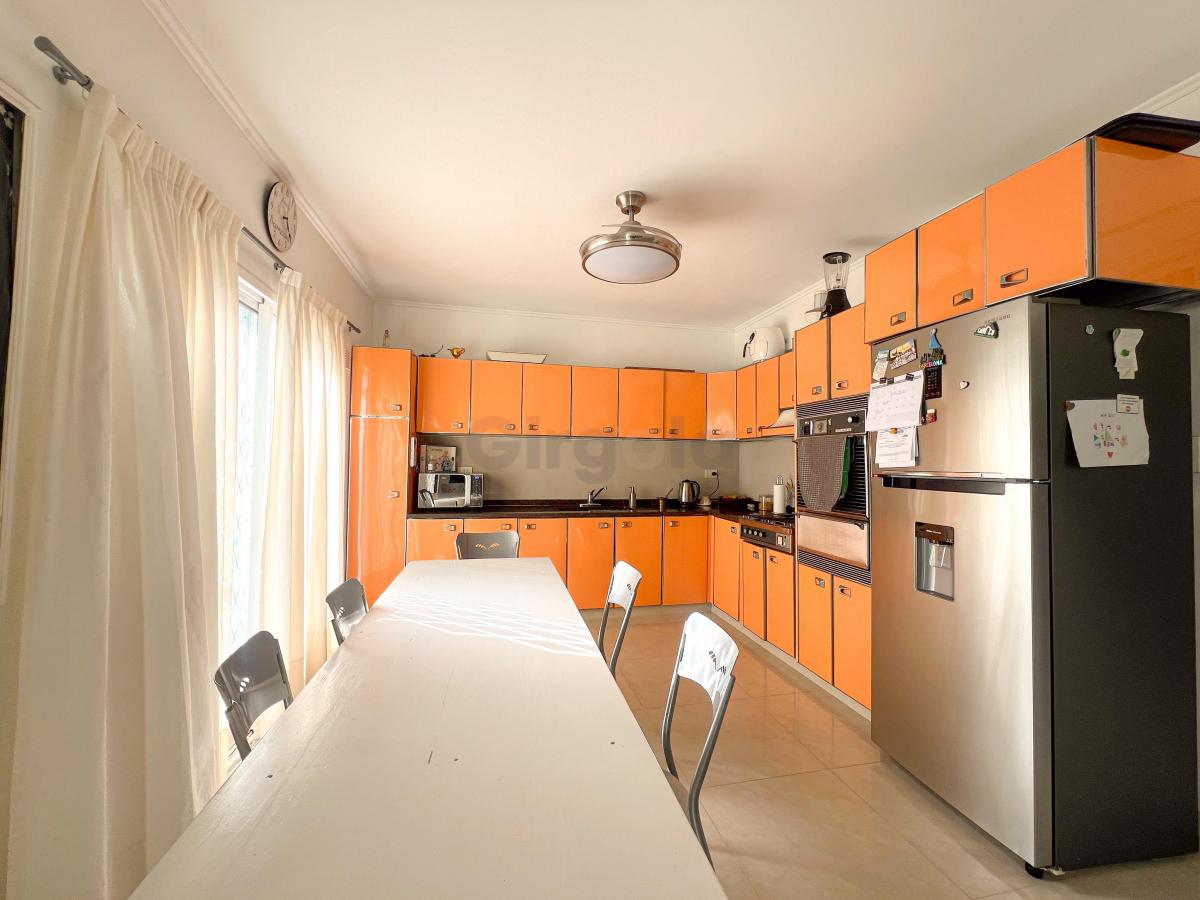 Venta de Casa 7 Ambientes Cochera en Barracas. Quincho. 4