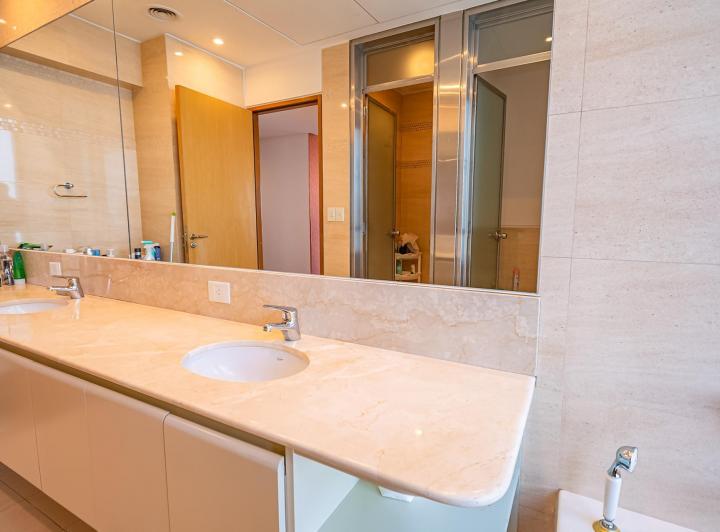 Departamento en alquiler de 3 dormitorios c/ cochera en Puerto Madero 5
