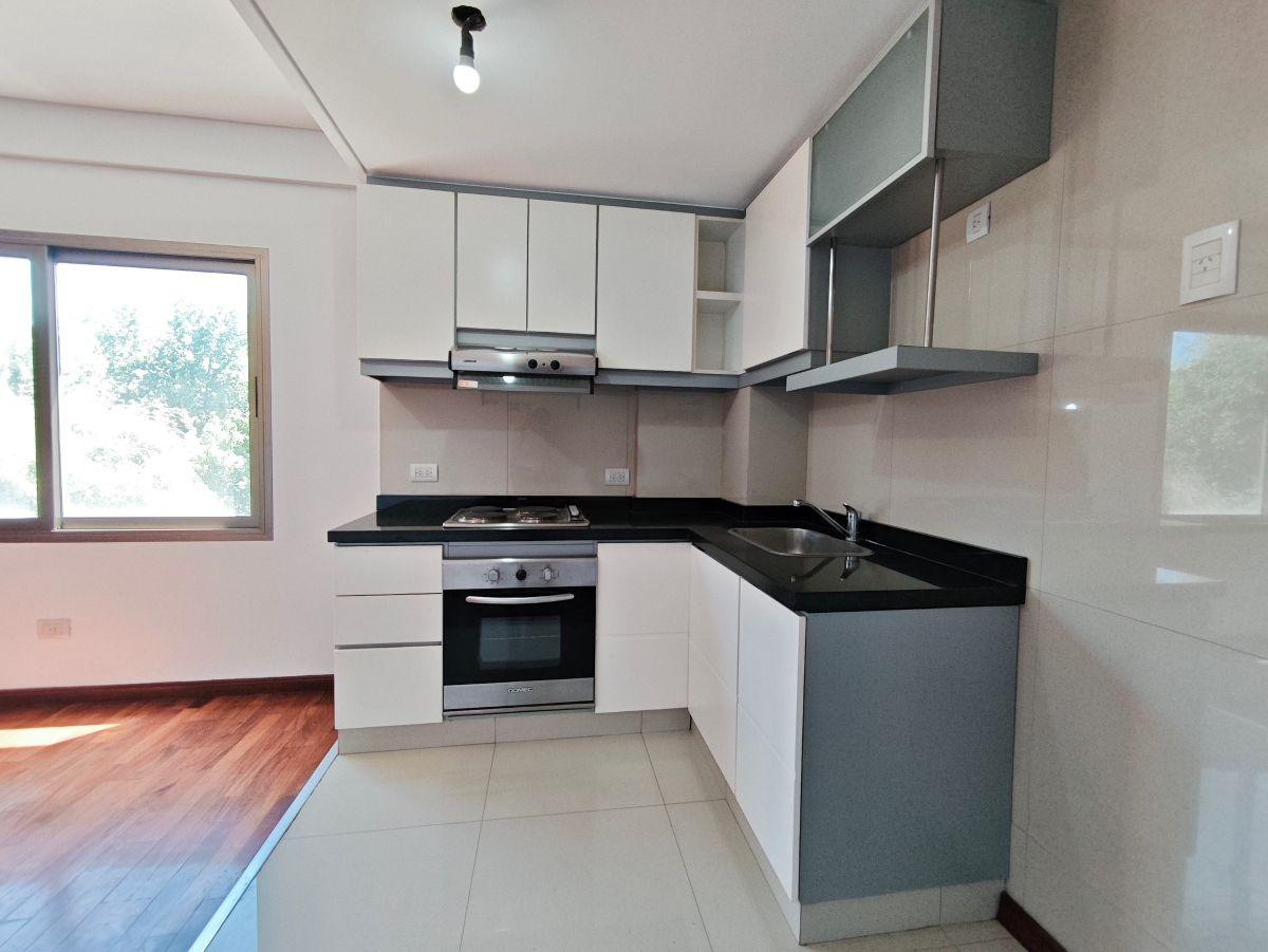 Foto de Venta Monoambiente de Categoría en Moreno, imagen 2