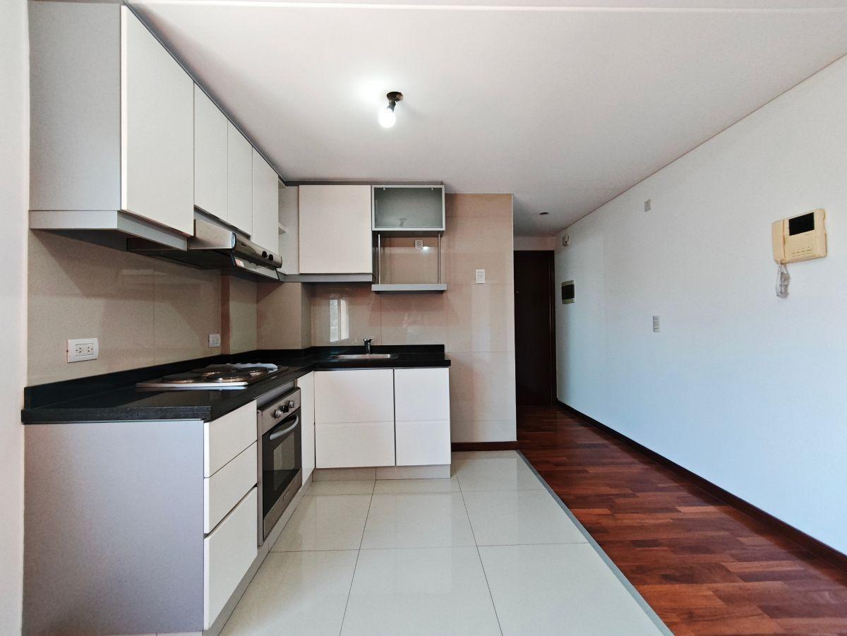 Foto de Venta Monoambiente de Categoría en Moreno, imagen 1