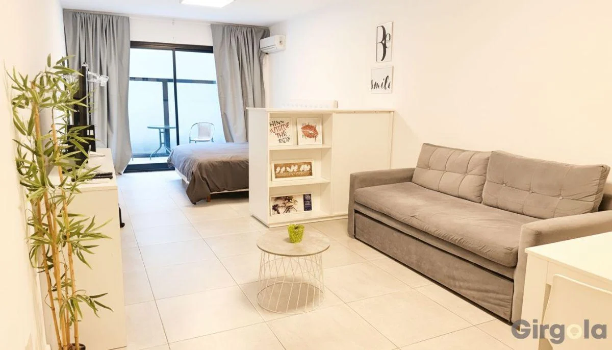 Foto de Venta monoambiente amoblado con patio en San Nicolás, imagen 3