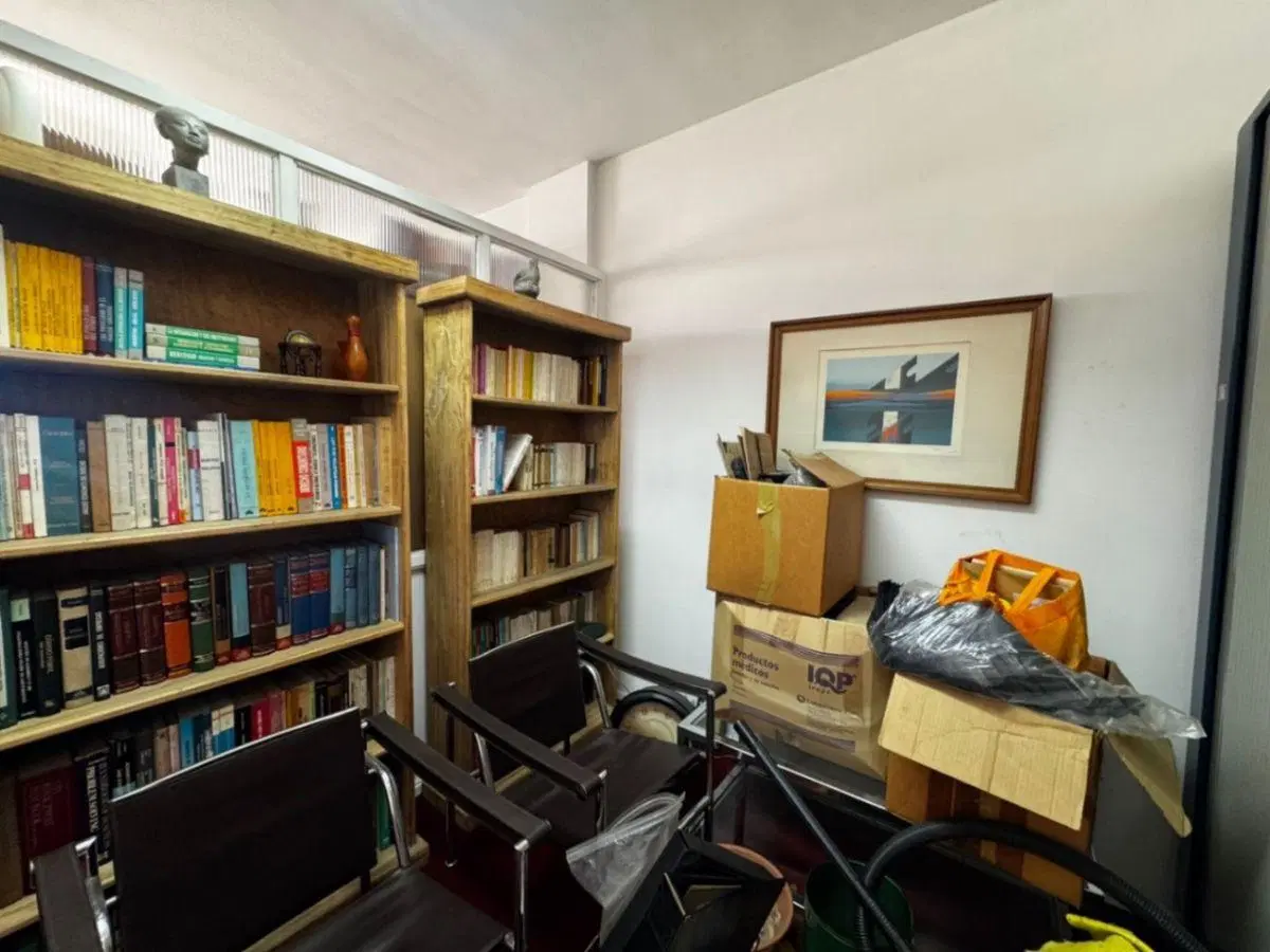 Venta de Oficina dos ambientes en Almagro 4