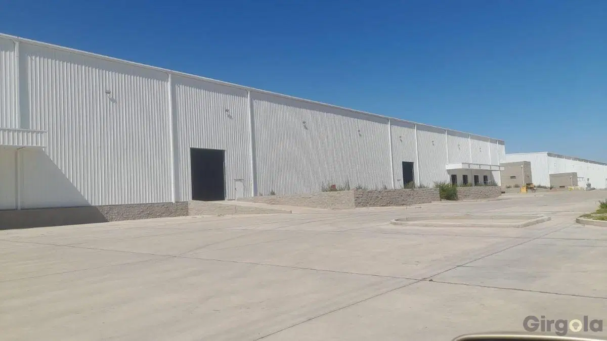 Alquiler Nave Industrial Moreno 4