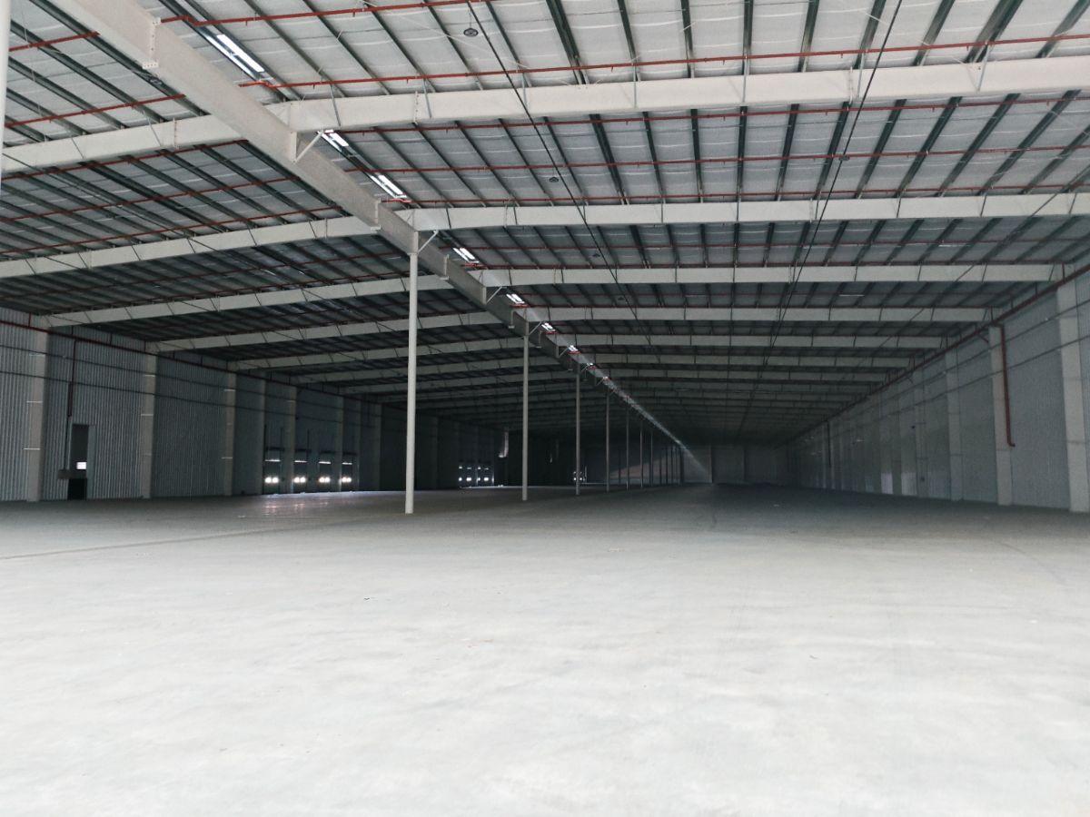 Foto de Alquiler Nave Industrial Moreno, imagen 2