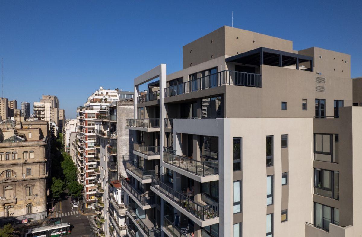 Foto de Departamento en venta c/ cochera en Recoleta, imagen 1