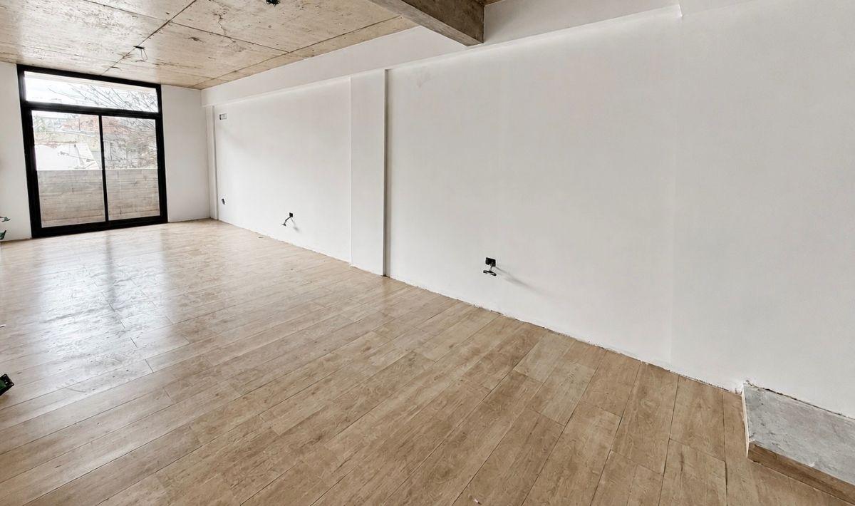 Foto de Departamento en venta 2 ambientes en Coghlan, imagen 2