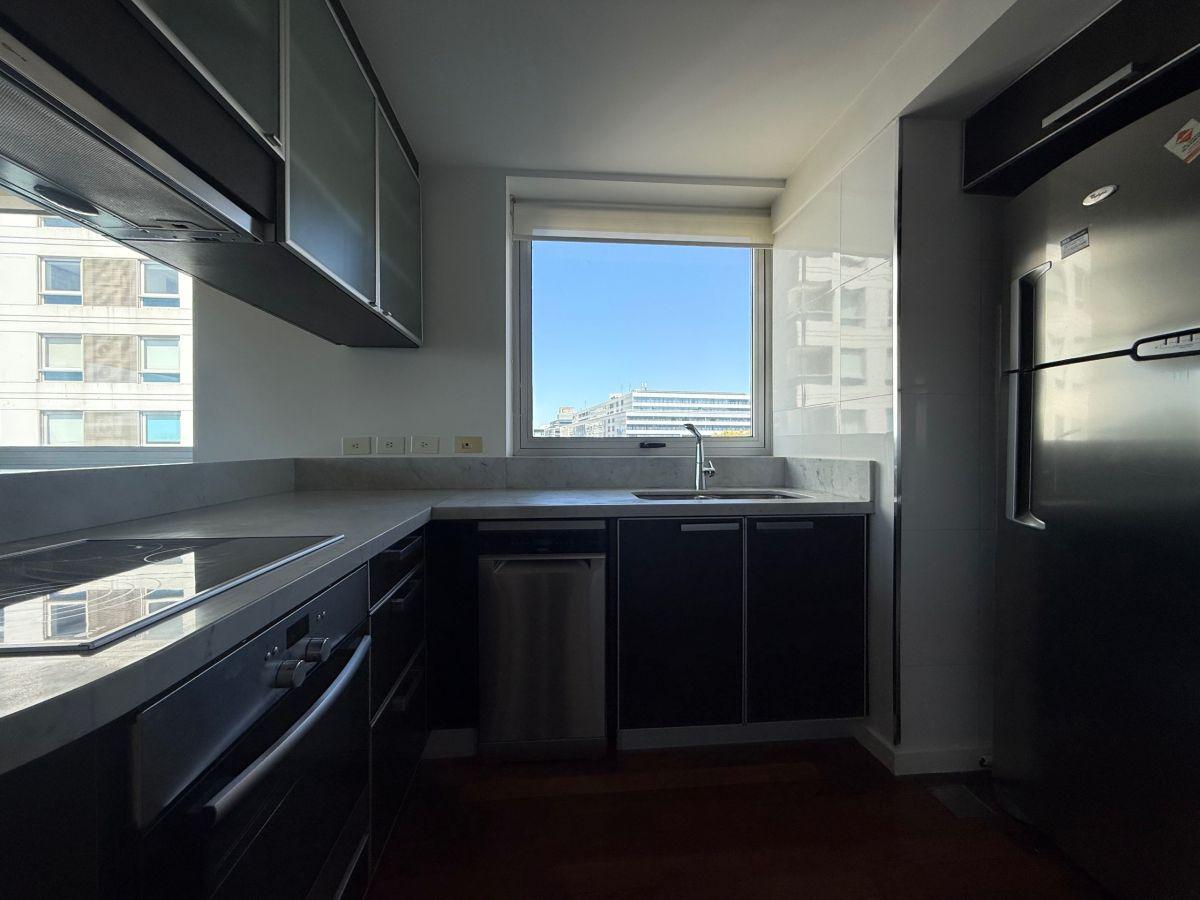 Foto de Departamento en alquiler c/ cochera en Puerto Madero, imagen 2