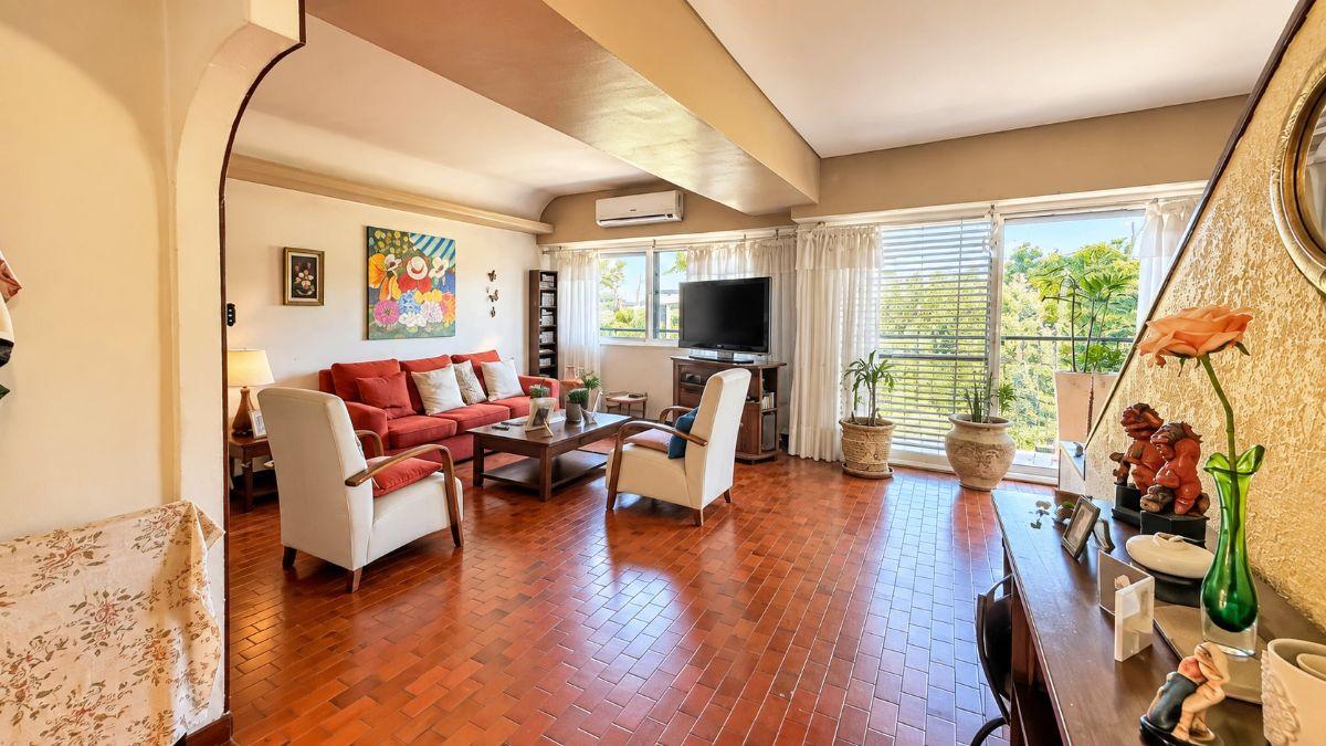 Foto de PH en venta c/ cochera en Llavallol, imagen 1